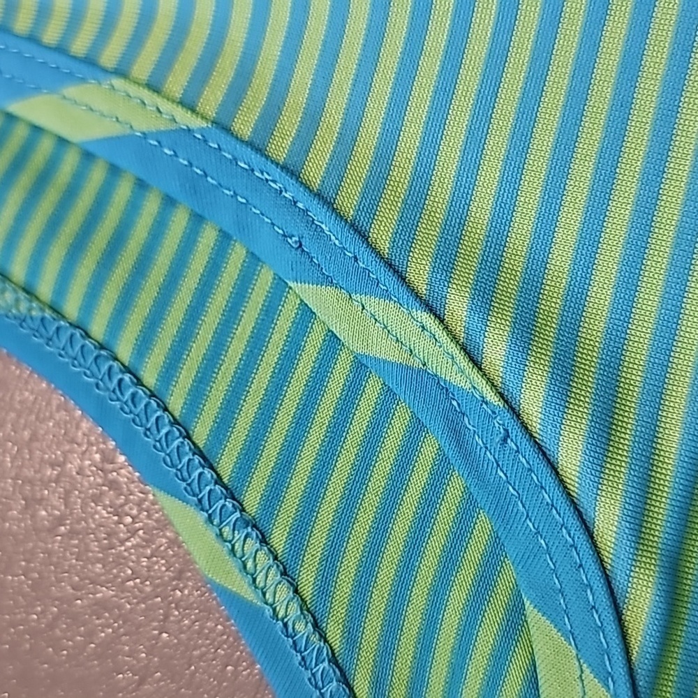 Bette & court pin striped, green/blue golf shirt active wear. V neck. Size XL. - Picture 9 of 10